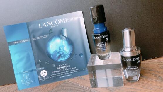 蘭蔻推出超級急救款的「雙效安瓶面膜」，一片=小黑安瓶舒緩力+小黑瓶面膜修護力，2步驟讓肌膚長效發(fā)光 ,stylechina.com