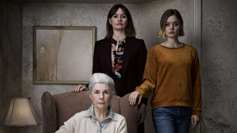 《家靈》聚焦失智癥的恐怖之作！令人坐立難安的驚悚結(jié)局......100%爛番茄滿分推薦 中網(wǎng)時(shí)尚,stylechina.com